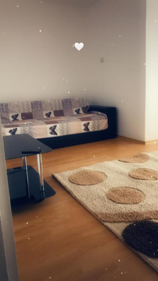 Studio In Regim Hotelier Alba Iulia Exterior foto