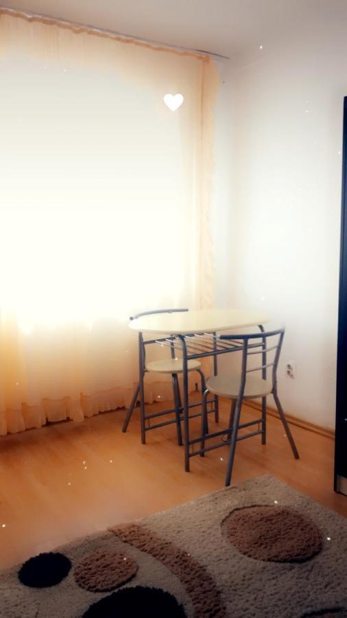 Studio In Regim Hotelier Alba Iulia Exterior foto