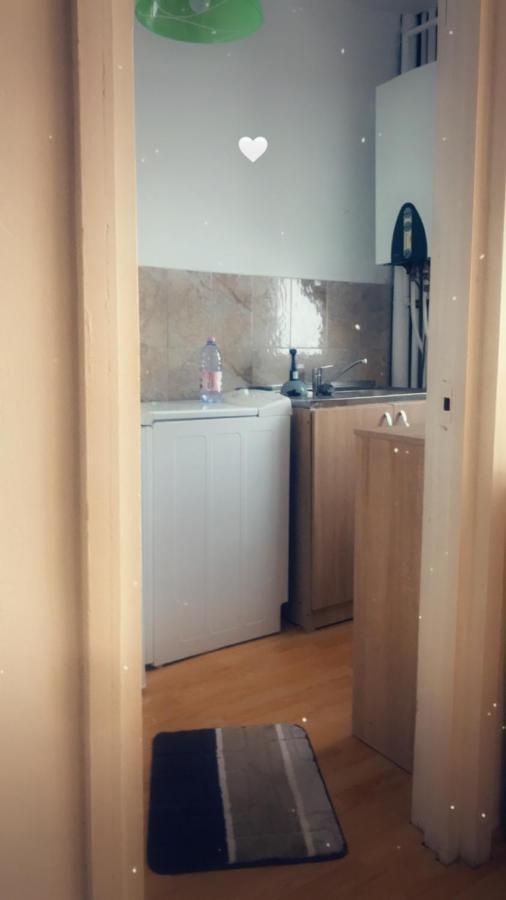 Studio In Regim Hotelier Alba Iulia Exterior foto